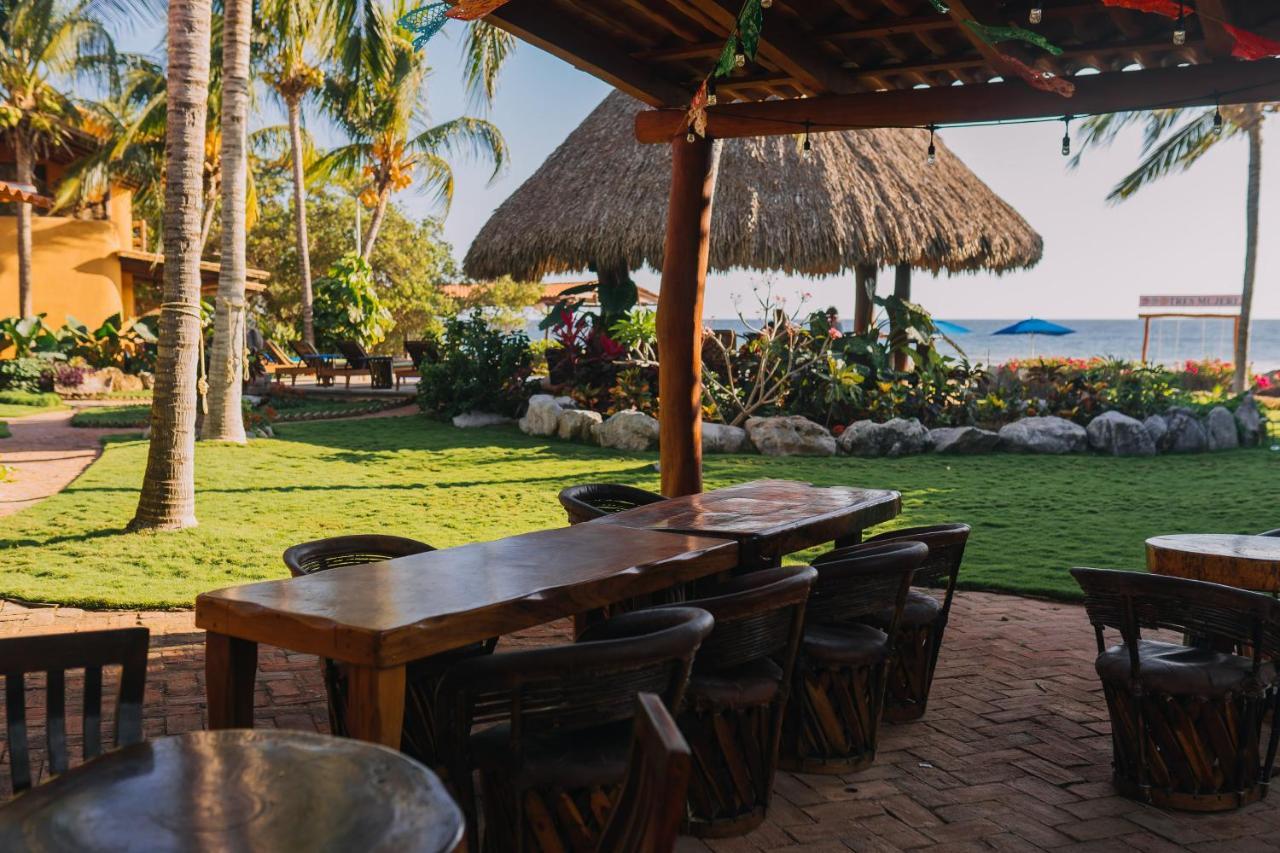 Tres Mujeres Hotel ตรอนโกเนส ภายนอก รูปภาพ