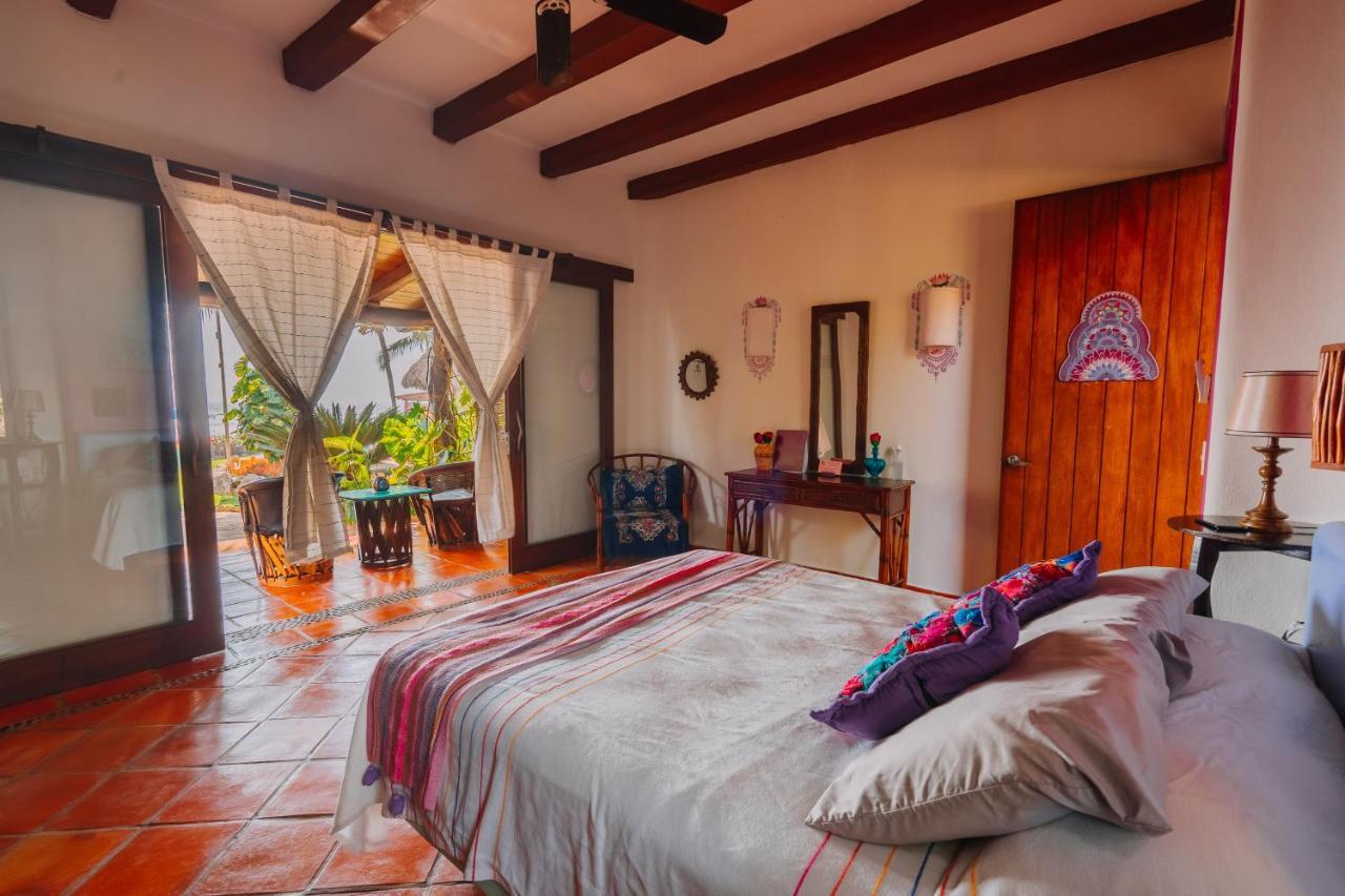 Tres Mujeres Hotel ตรอนโกเนส ภายนอก รูปภาพ